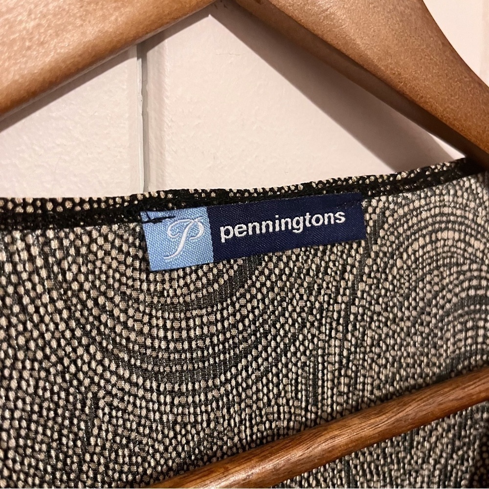Penningtons Black and Tan Top with Built in Cami front. Has stretch. Size 1X. - Picture 4 of 8